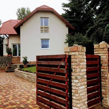 'New' Sunkissed Villa On The Old Hill Balatonalmádi Zewnętrze zdjęcie